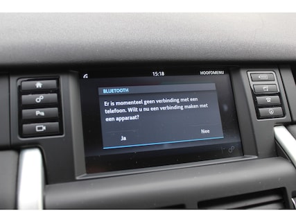 Land Rover-Discovery Sport