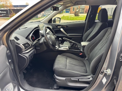 Mitsubishi-Eclipse Cross