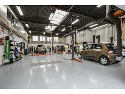 Mitsubishi-Eclipse Cross