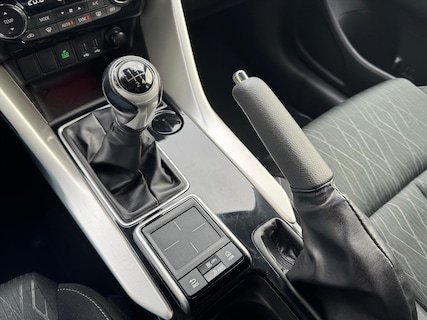 Mitsubishi-Eclipse Cross