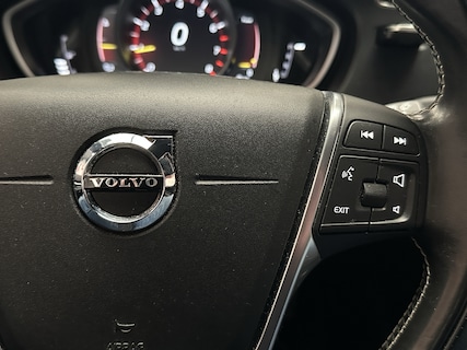 Volvo-V40