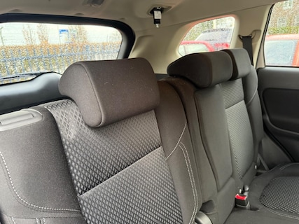 Mitsubishi-Outlander