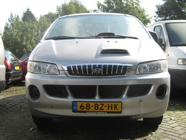 Hyundai-H200