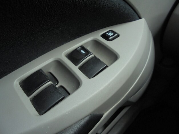 Mitsubishi-Grandis