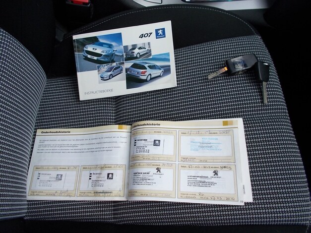 Peugeot-407