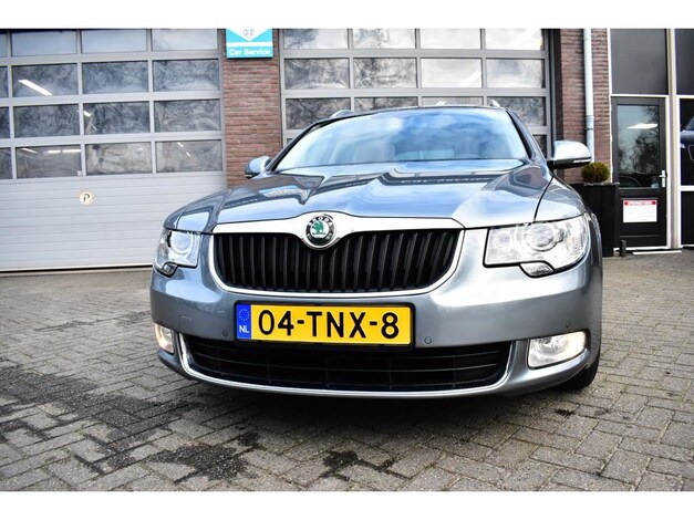 Skoda-Superb