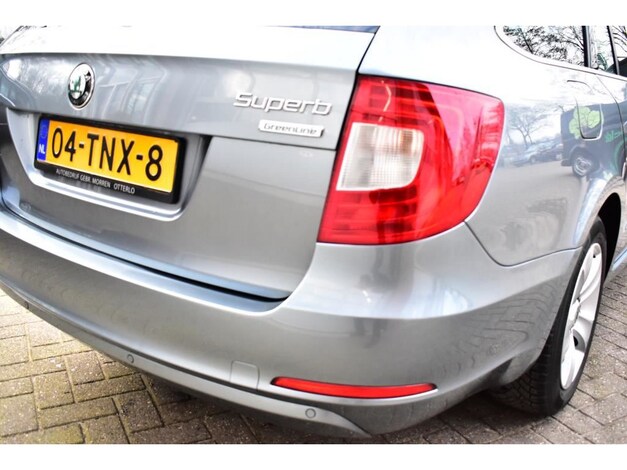 Skoda-Superb