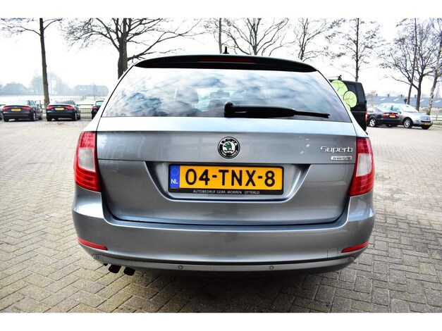 Skoda-Superb