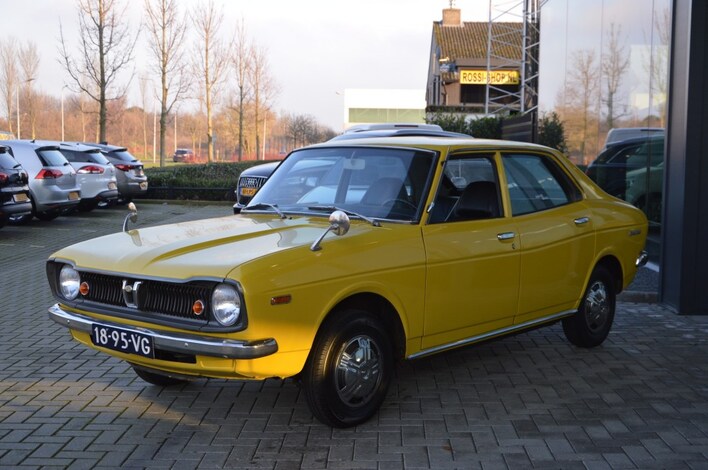 Subaru-1400 DL Leone