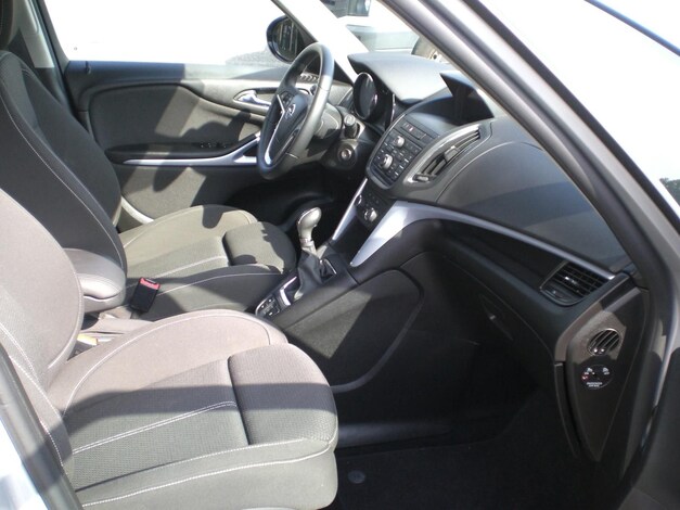 Opel-Zafira