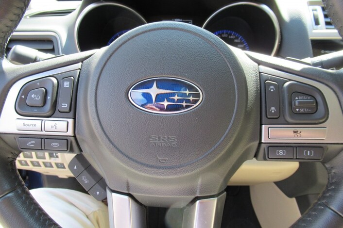 Subaru-Legacy