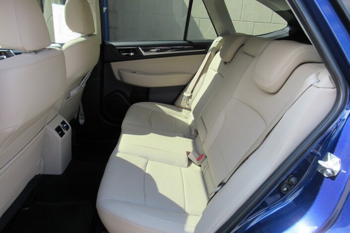 Subaru-Legacy