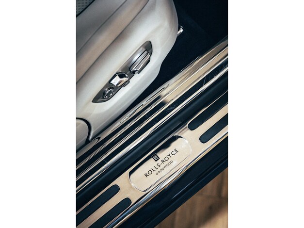 Rolls Royce-Wraith