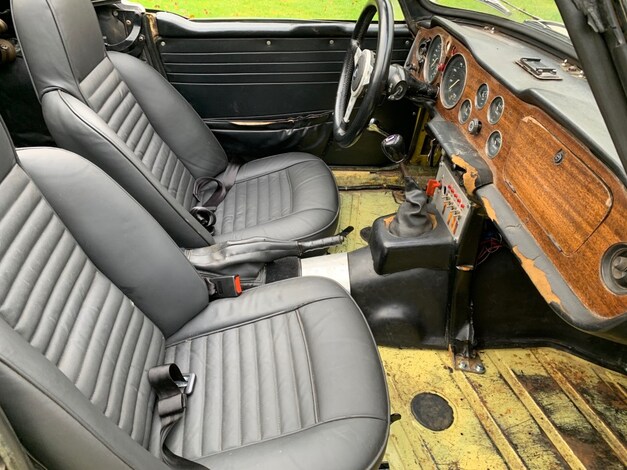 Triumph-TR6