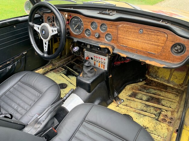 Triumph-TR6