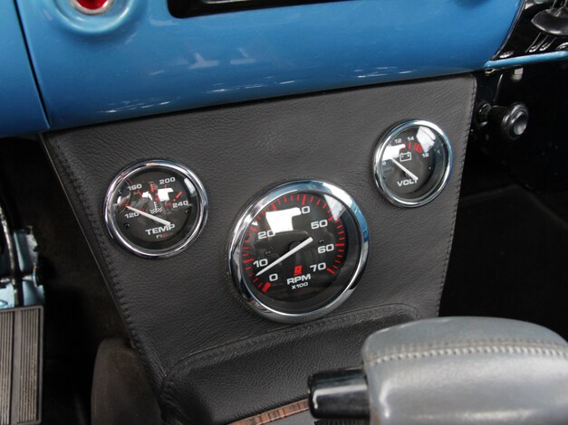 Chevrolet-3200