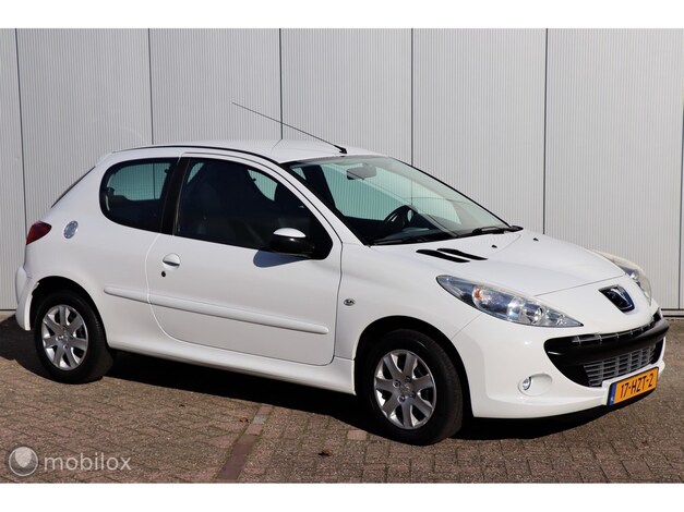 Peugeot-206