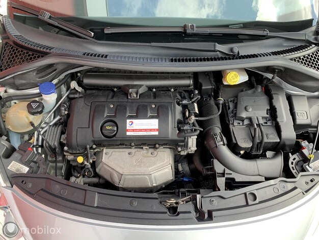 Peugeot-207