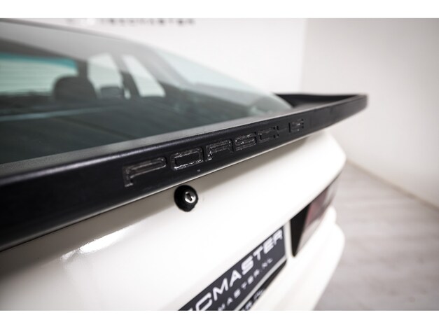 Porsche-944
