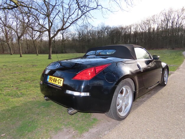 Nissan-350Z