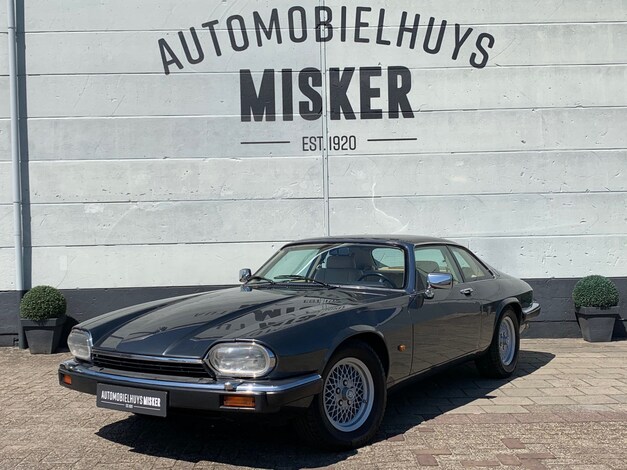 Jaguar-XJ-S