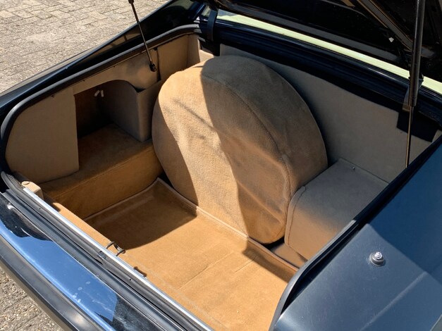 Jaguar-XJ-S