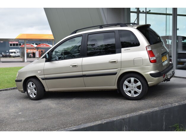 Hyundai-Matrix