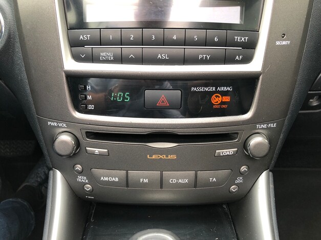 Lexus-IS