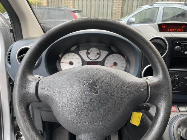Peugeot-Partner Tepee