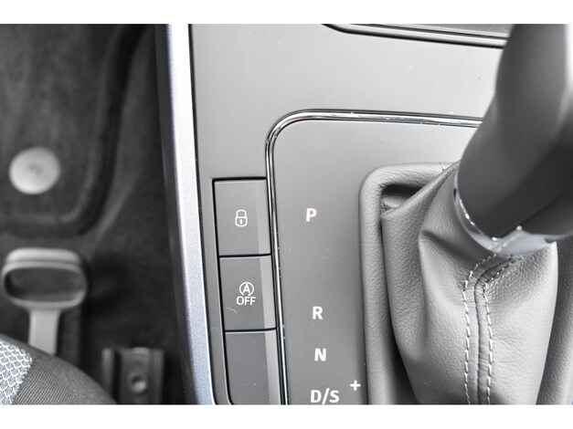 Seat-Arona