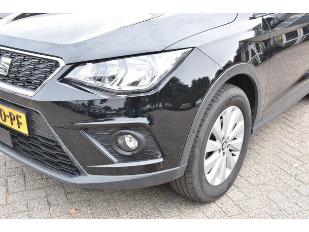 Seat-Arona