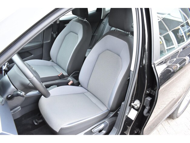 Seat-Arona