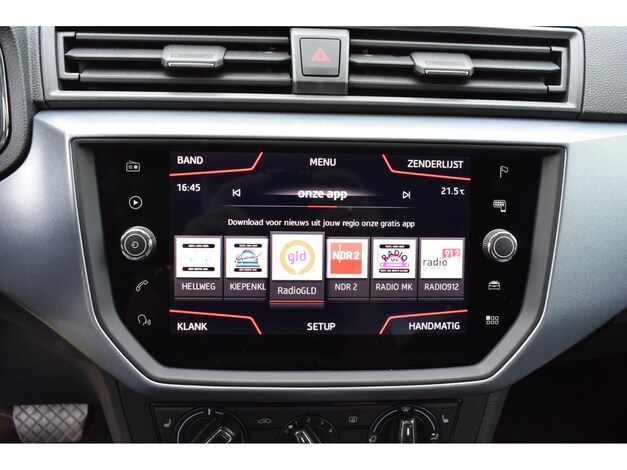 Seat-Arona