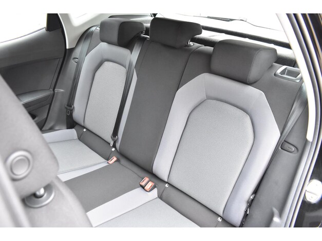 Seat-Arona