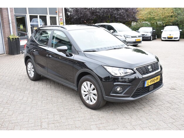 Seat-Arona