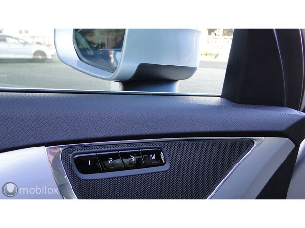 Volvo-XC90