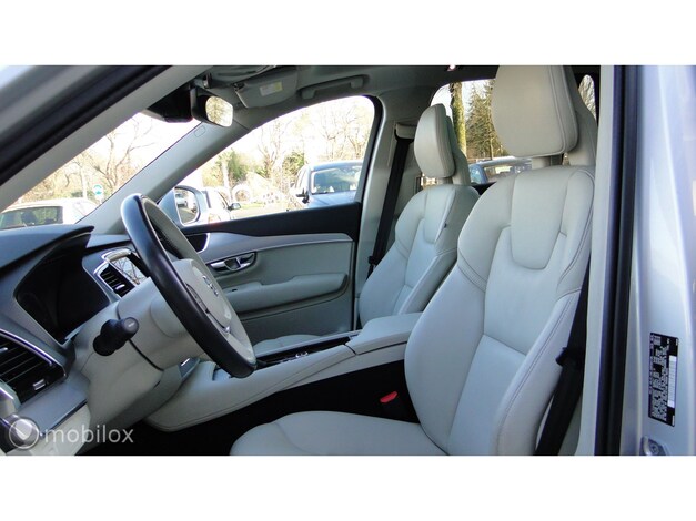 Volvo-XC90