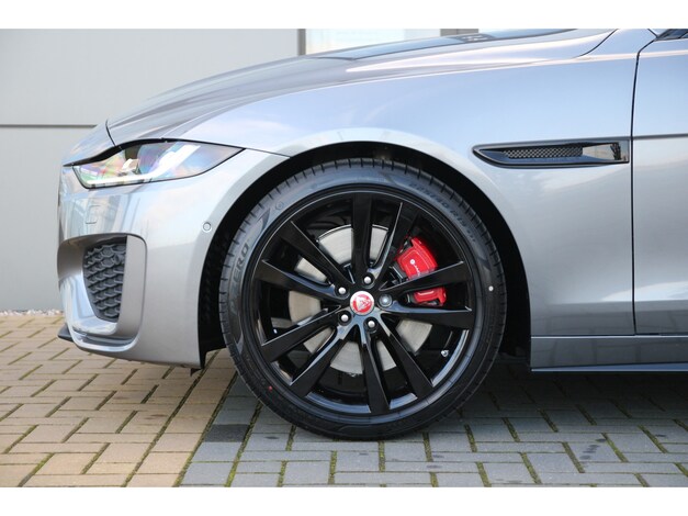 Jaguar-XE