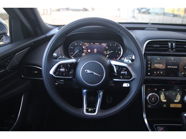 Jaguar-XE