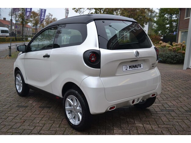 Microcar-M.GO