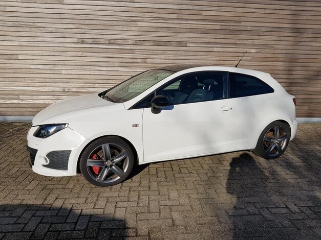 Seat-Ibiza