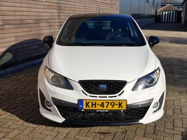 Seat-Ibiza