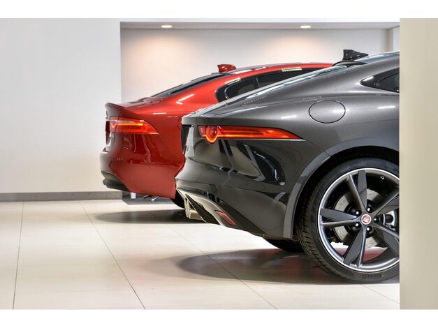 Jaguar-I-Pace