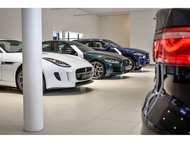 Jaguar-I-Pace