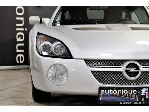 Opel-Speedster