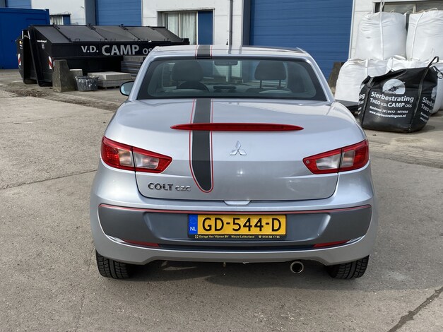 Mitsubishi-Colt
