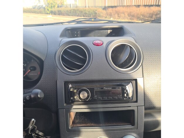 Mitsubishi-Colt