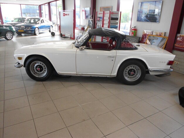 Triumph-TR6