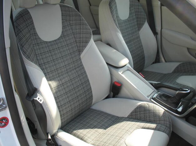 Volvo-V40