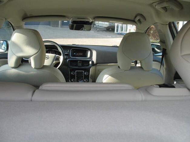 Volvo-V40